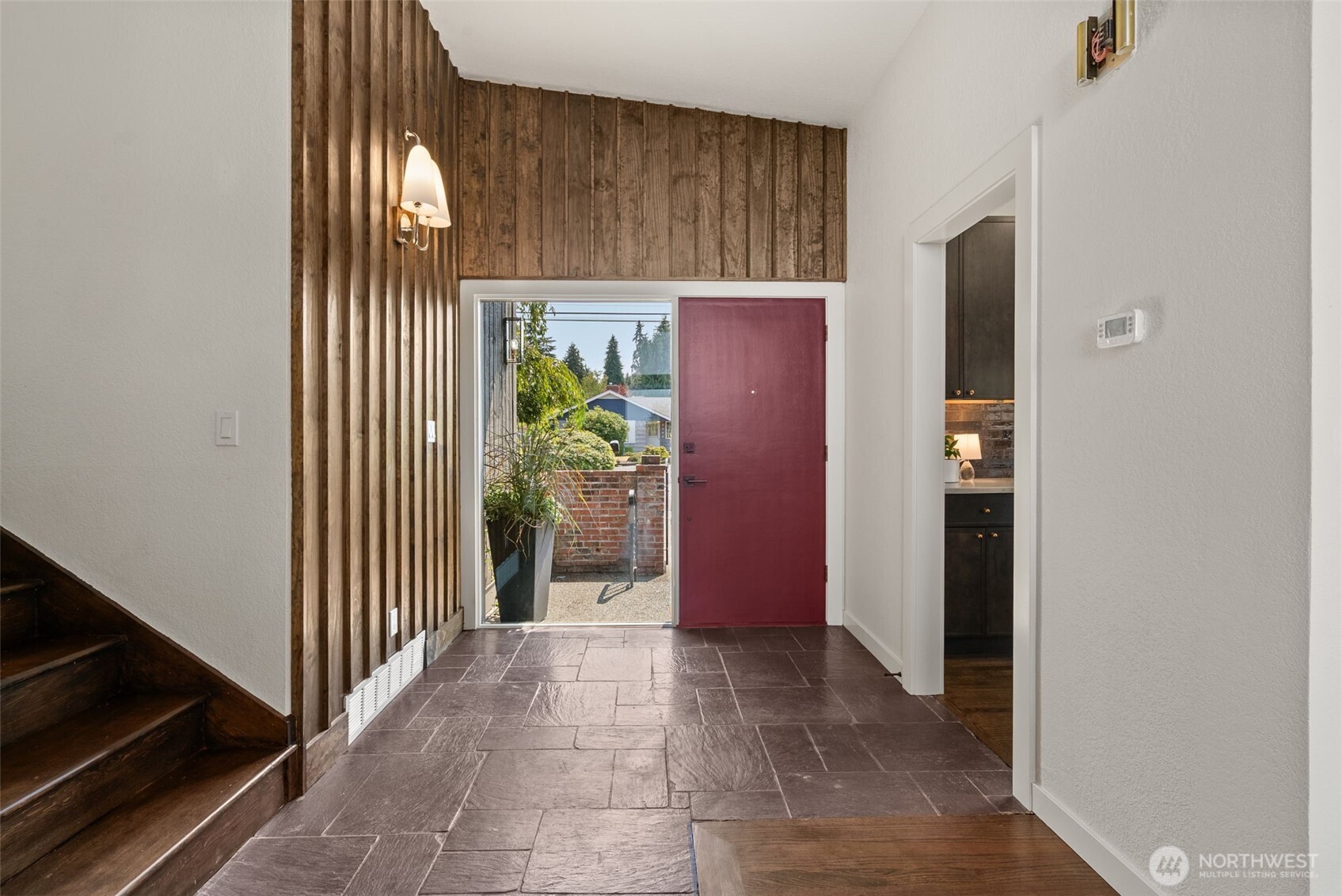 8501 42nd Street Property Photo 4