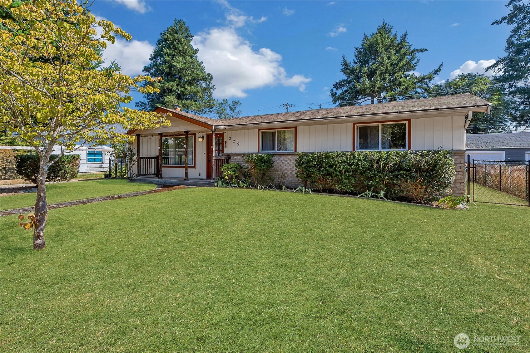229 Mashell Avenue Property Photo 1