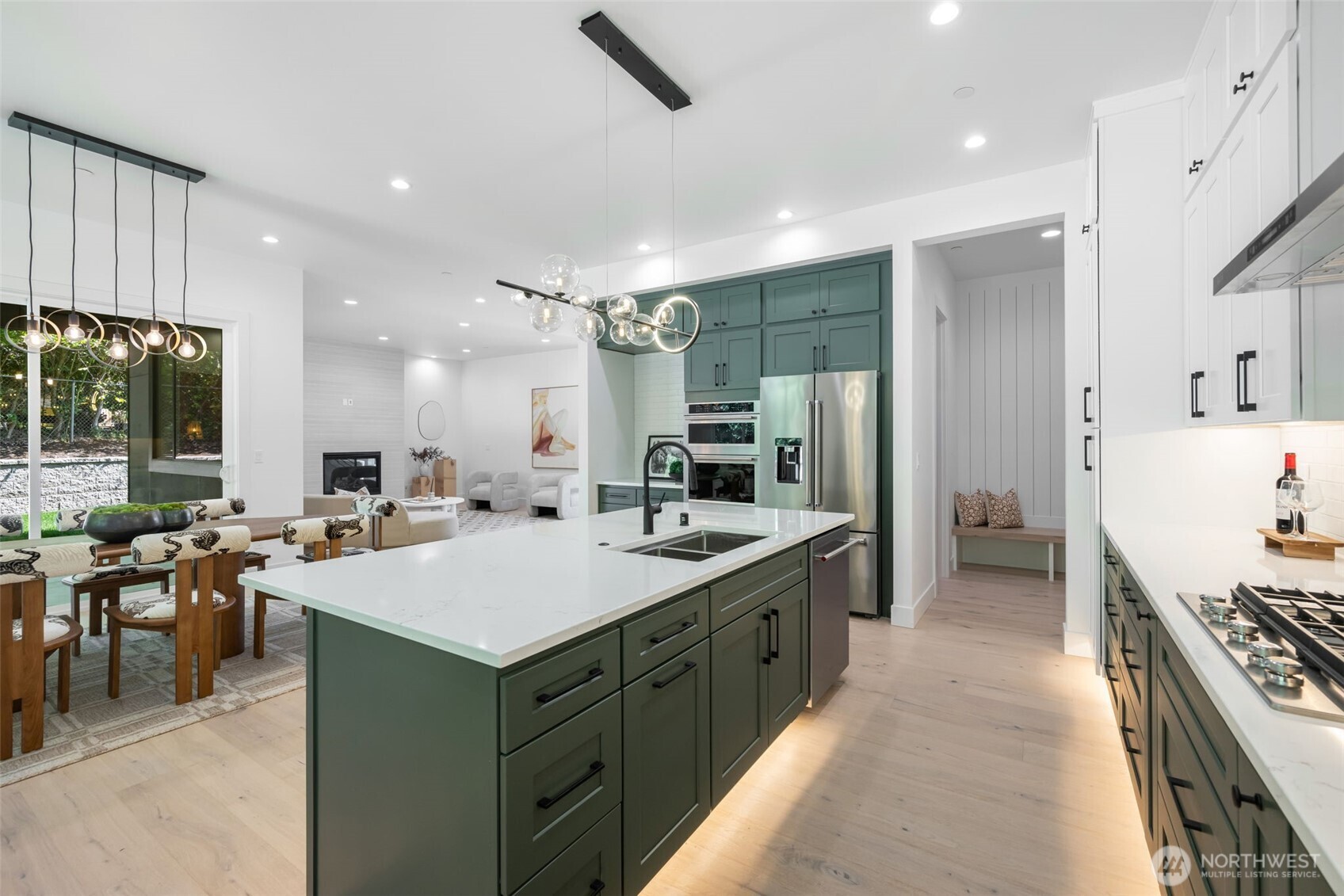 2407 192nd Street Property Photo 10