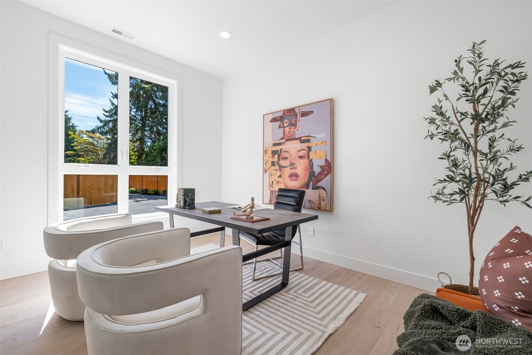 2407 192nd Street Property Photo 15