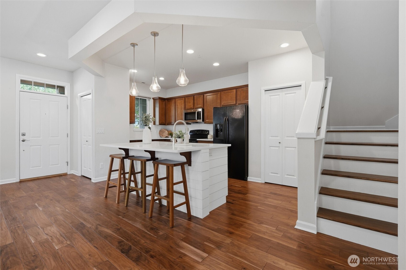 4589 Strathmore Circle Property Photo 13