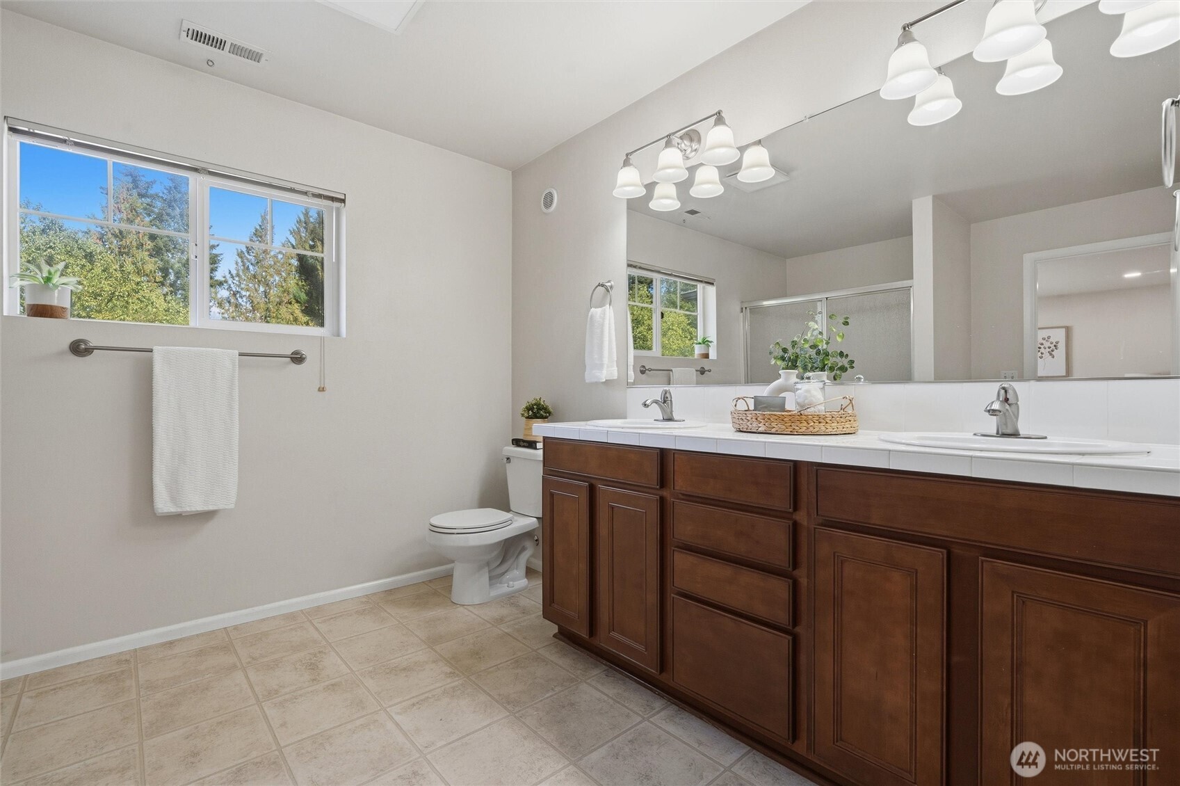 4589 Strathmore Circle Property Photo 24