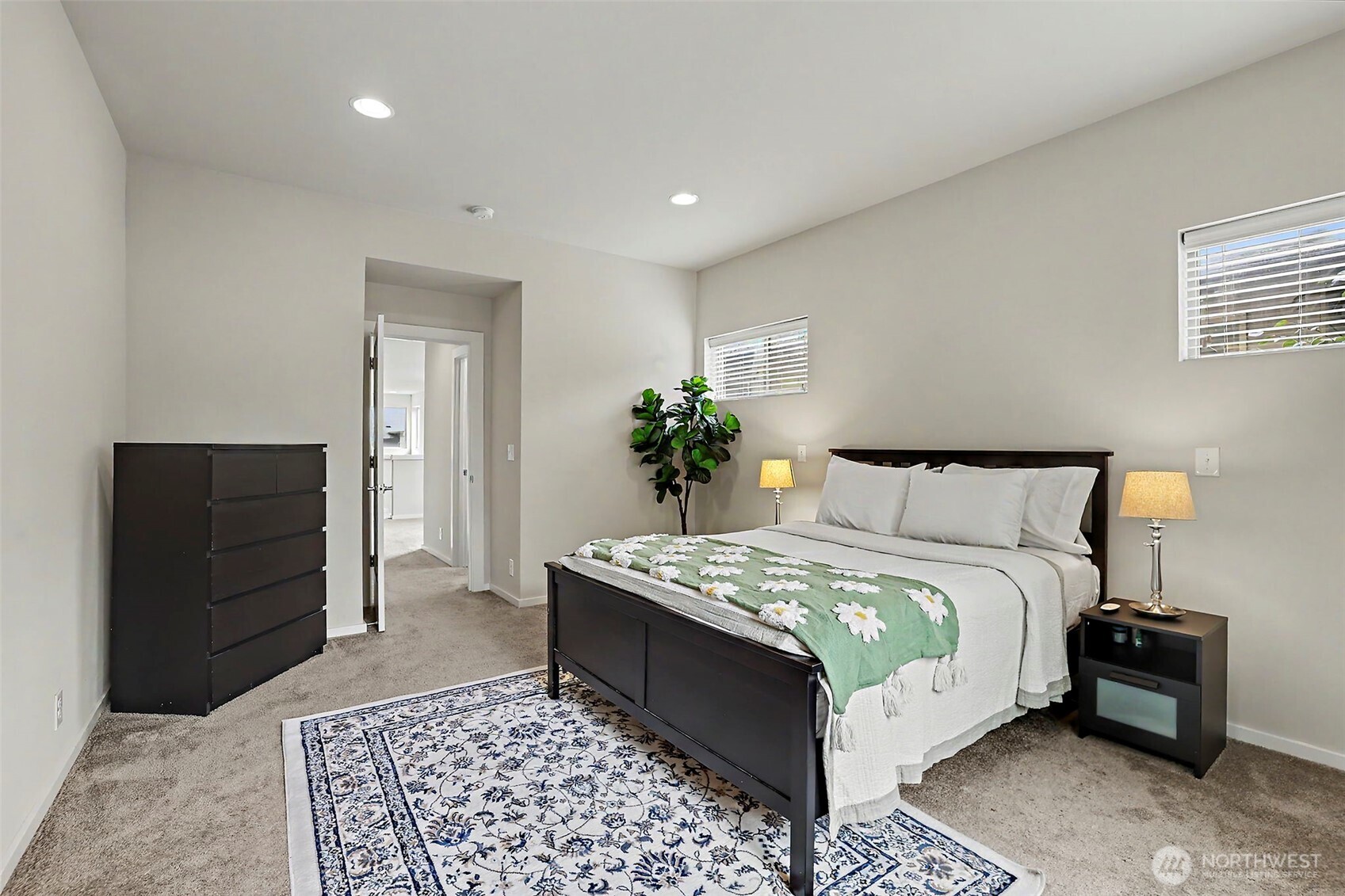 17511 92nd Place Property Photo 23