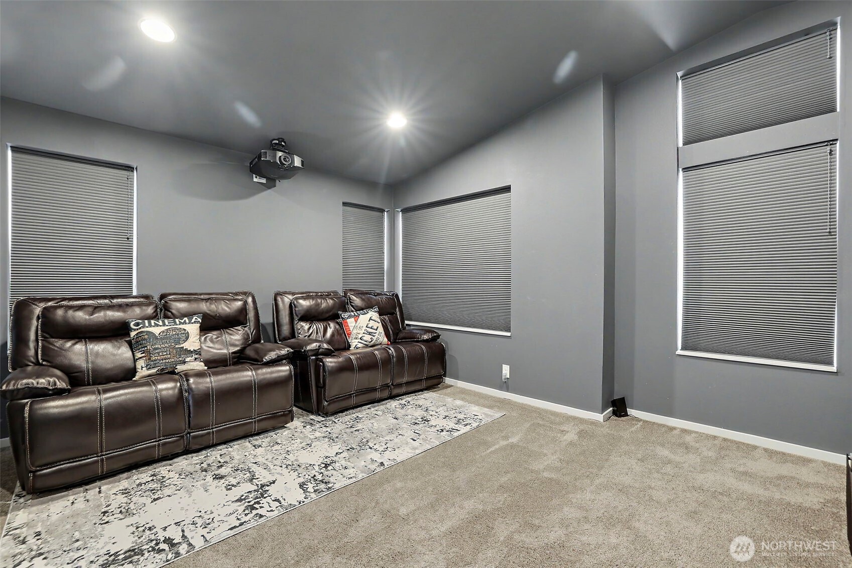 17511 92nd Place Property Photo 29
