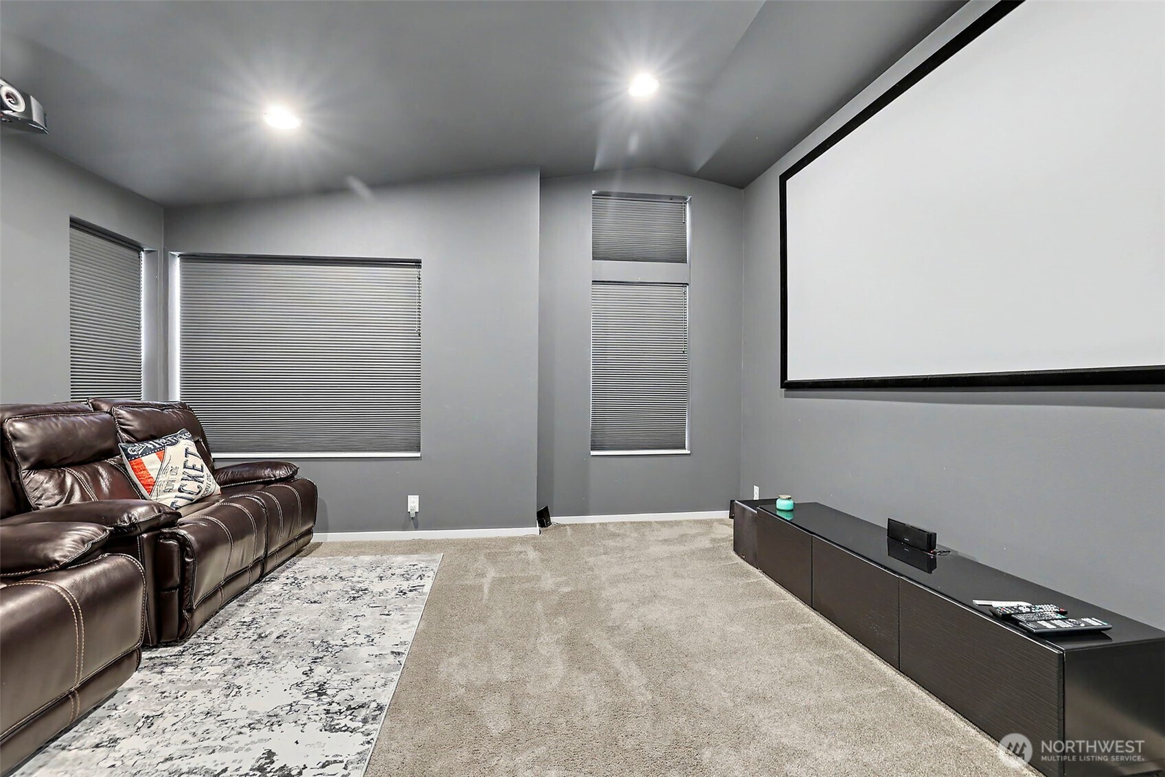 17511 92nd Place Property Photo 30