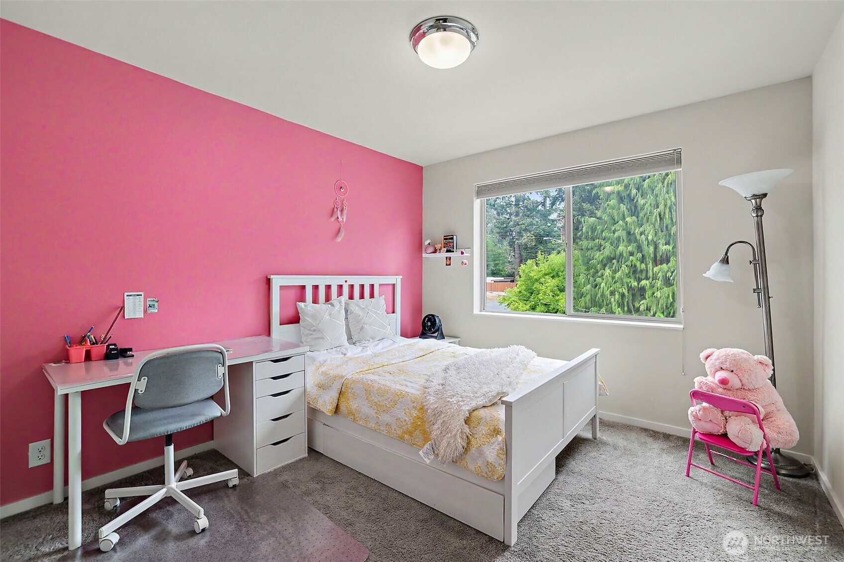 17511 92nd Place Property Photo 32