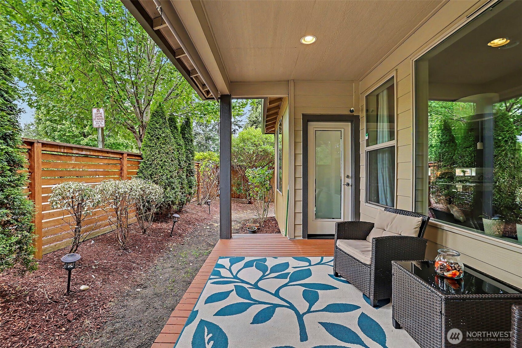 17511 92nd Place Property Photo 37
