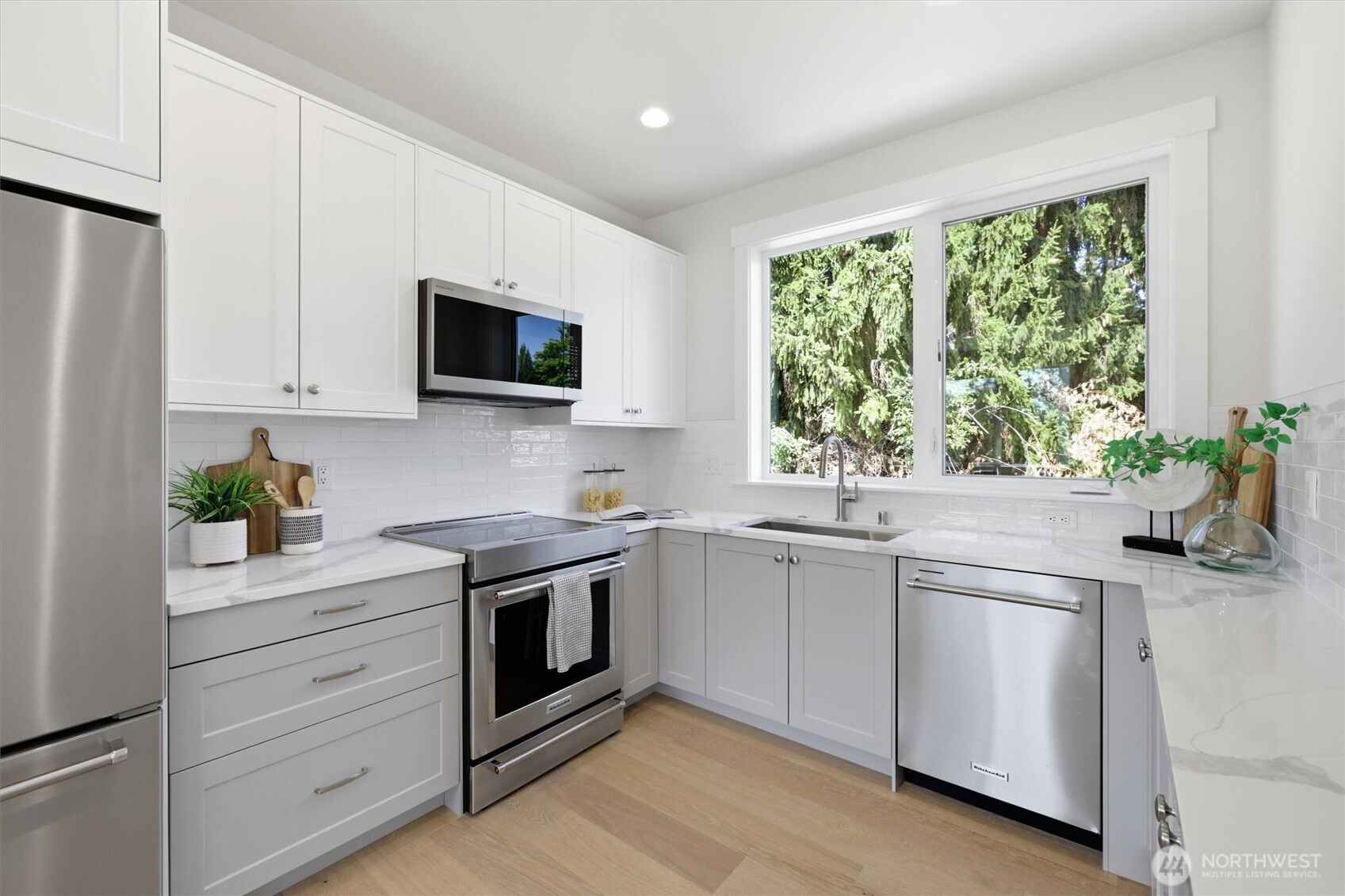 8815 Densmore Avenue B Property Photo 10