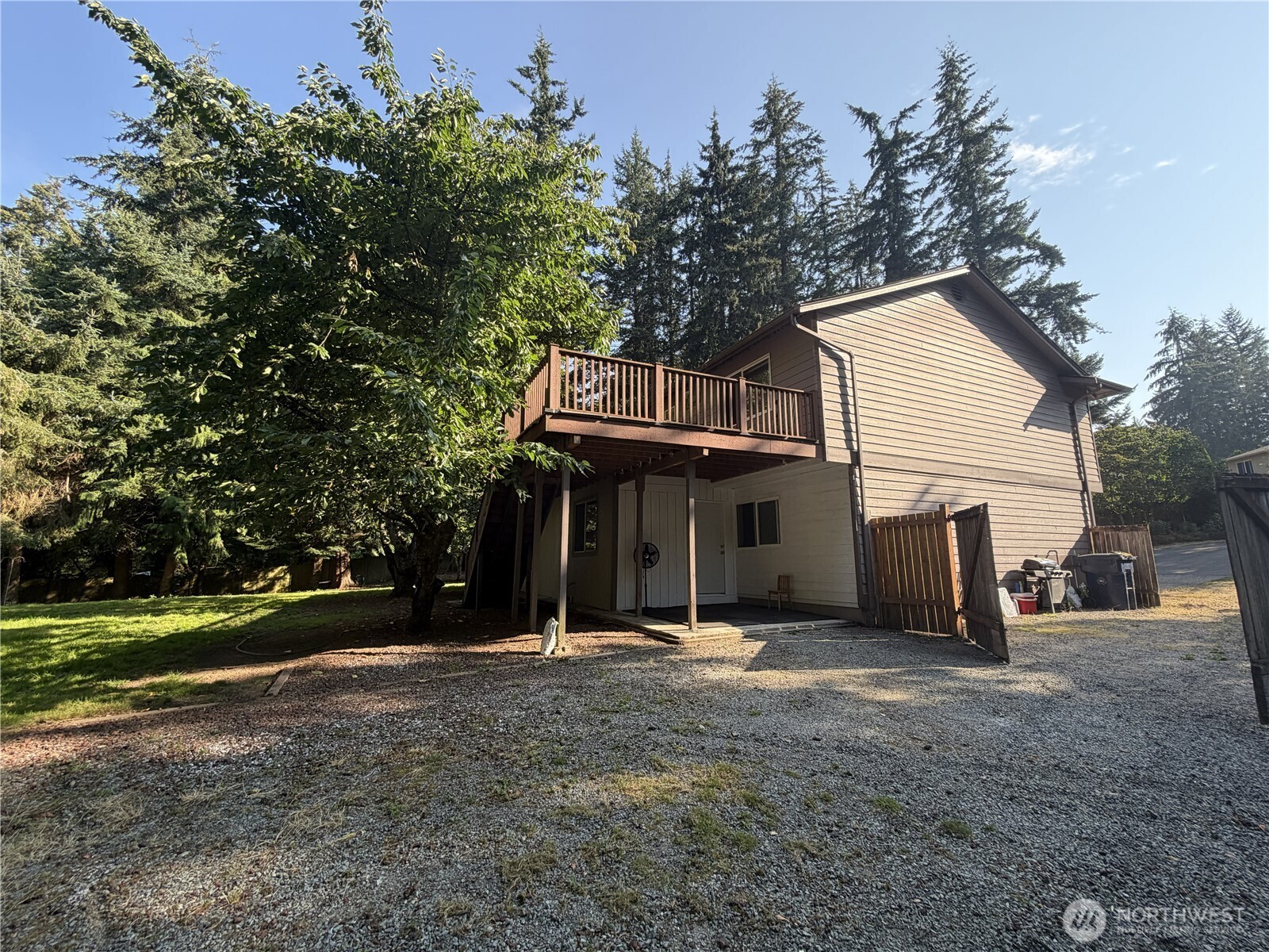 4123 143rd Street Property Photo 21
