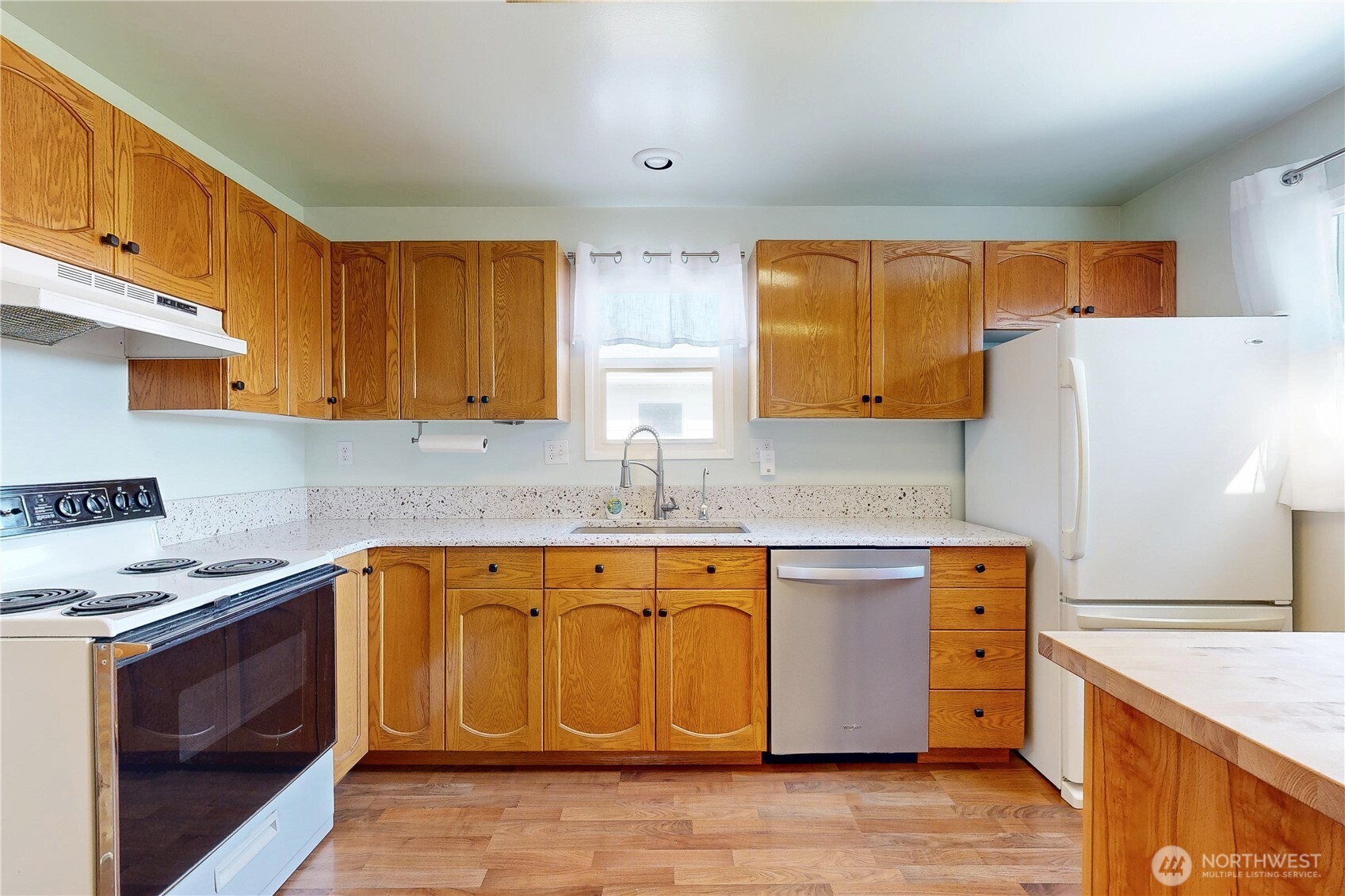 335 S Wilbur Avenue Property Photo 12