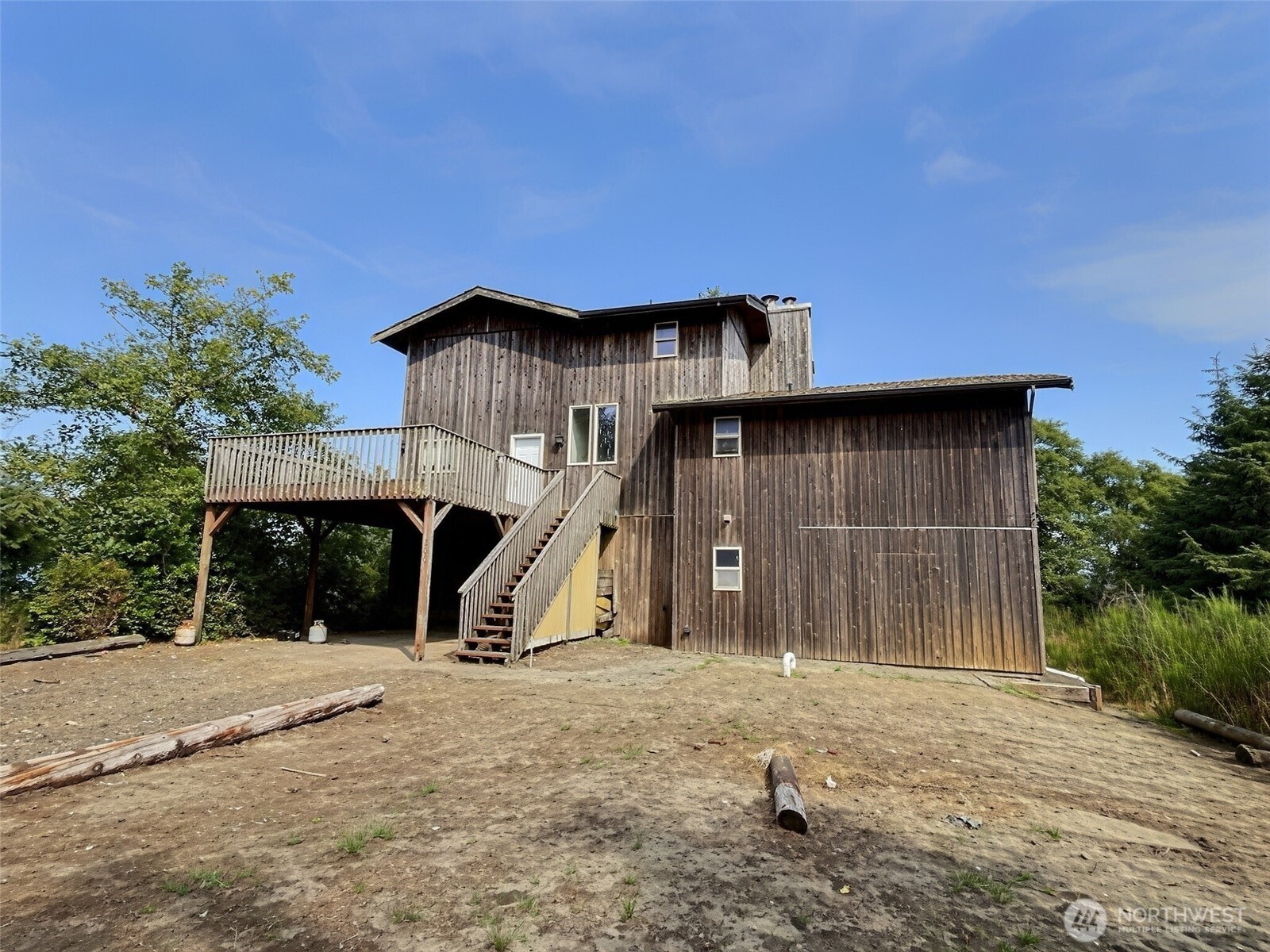 206 Sunrise Avenue Property Photo 3