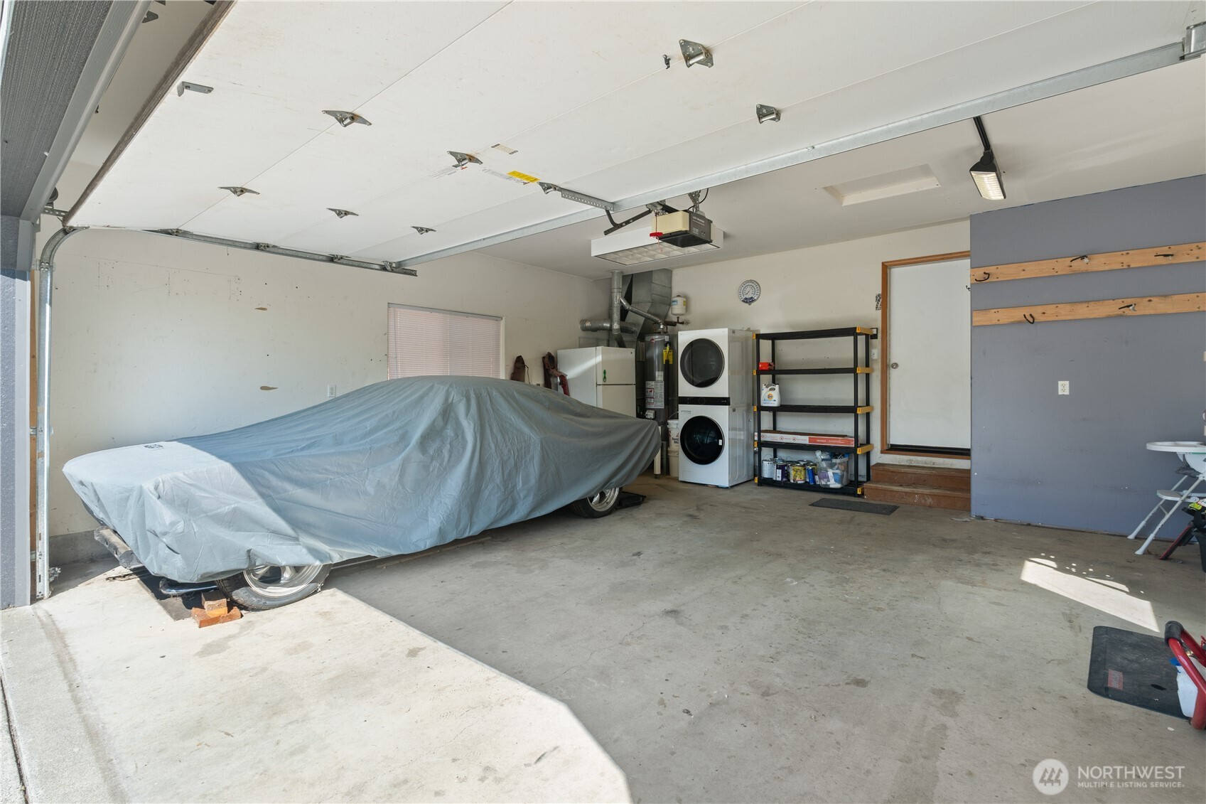 1715 E Illinois Property Photo 26