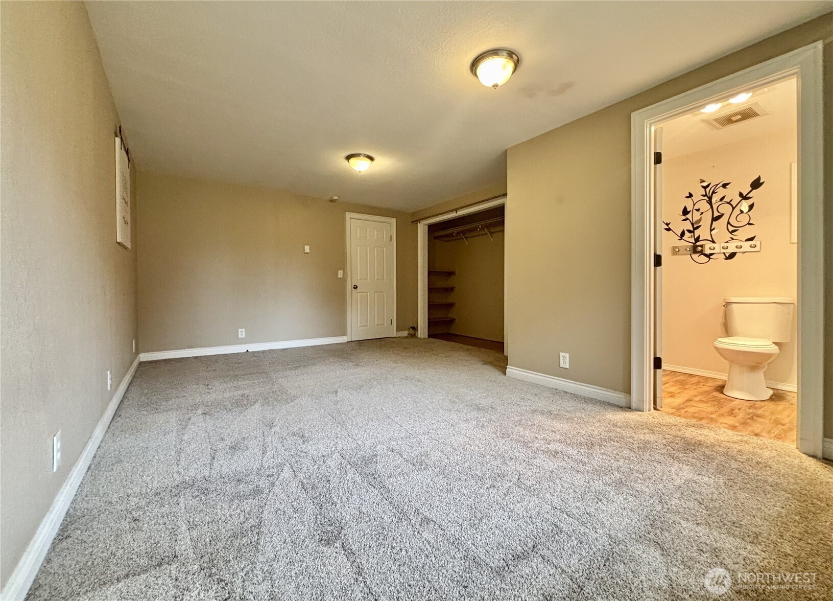 202 Old Hill Road Property Photo 15