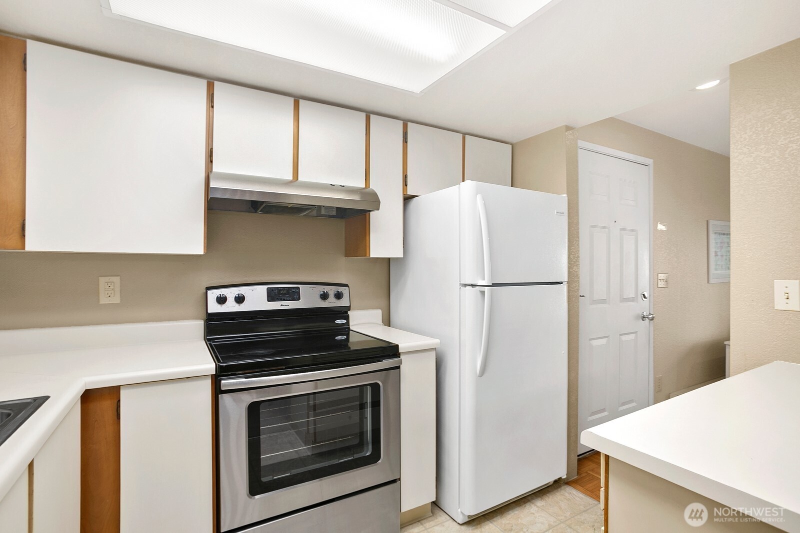 4106 Factoria Boulevard 213 Property Photo 10