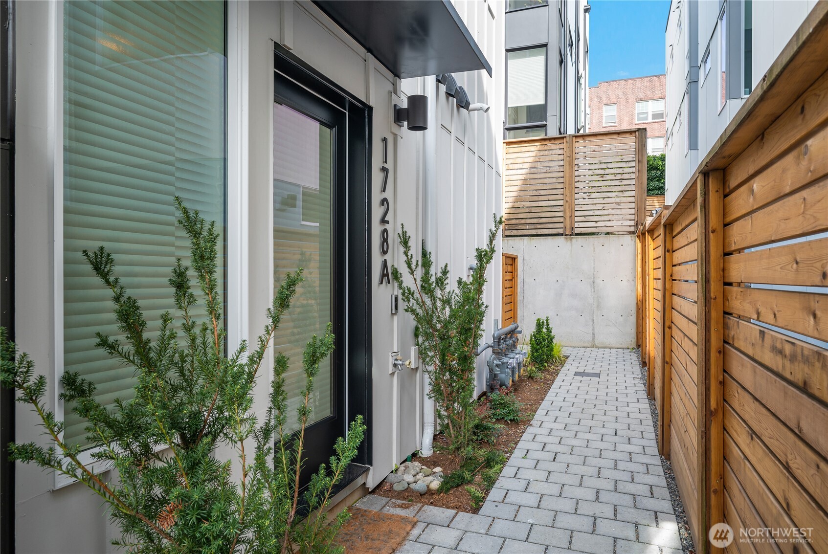 1728 11th Avenue #a Property Photo 3