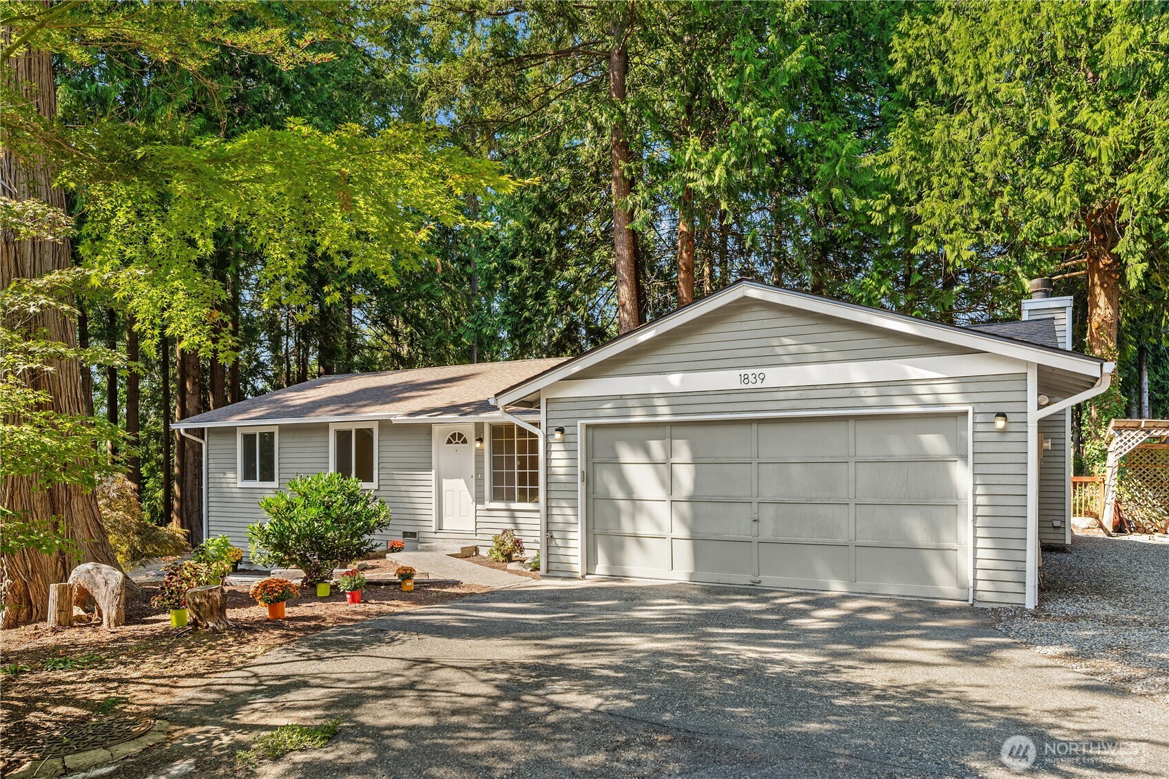 1839 225th Place Property Photo 1