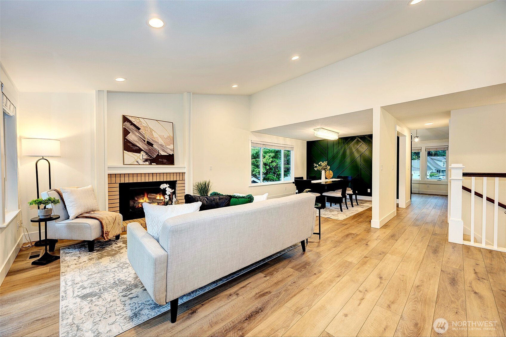 13702 173rd Place Property Photo 8
