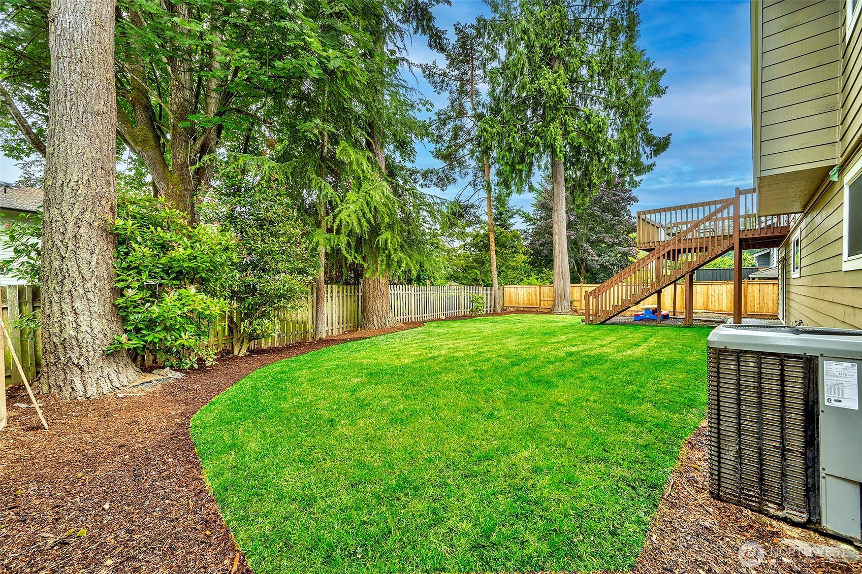 13702 173rd Place Property Photo 33