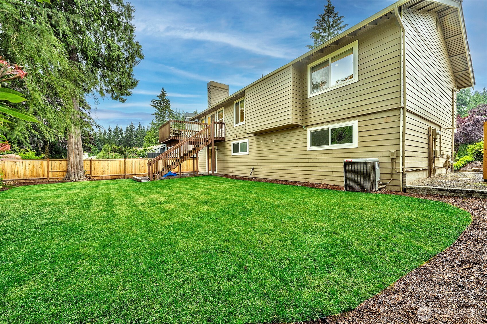 13702 173rd Place Property Photo 35