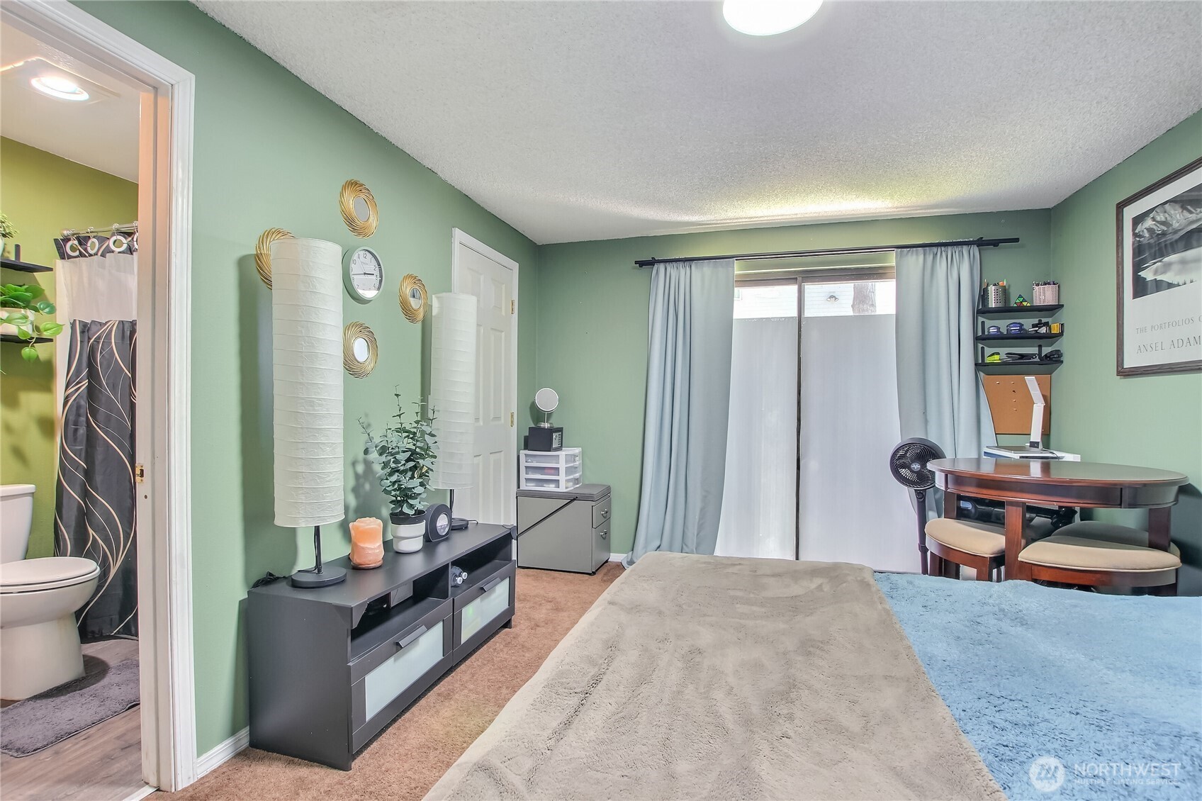1313 W James Street 2 Property Photo 12