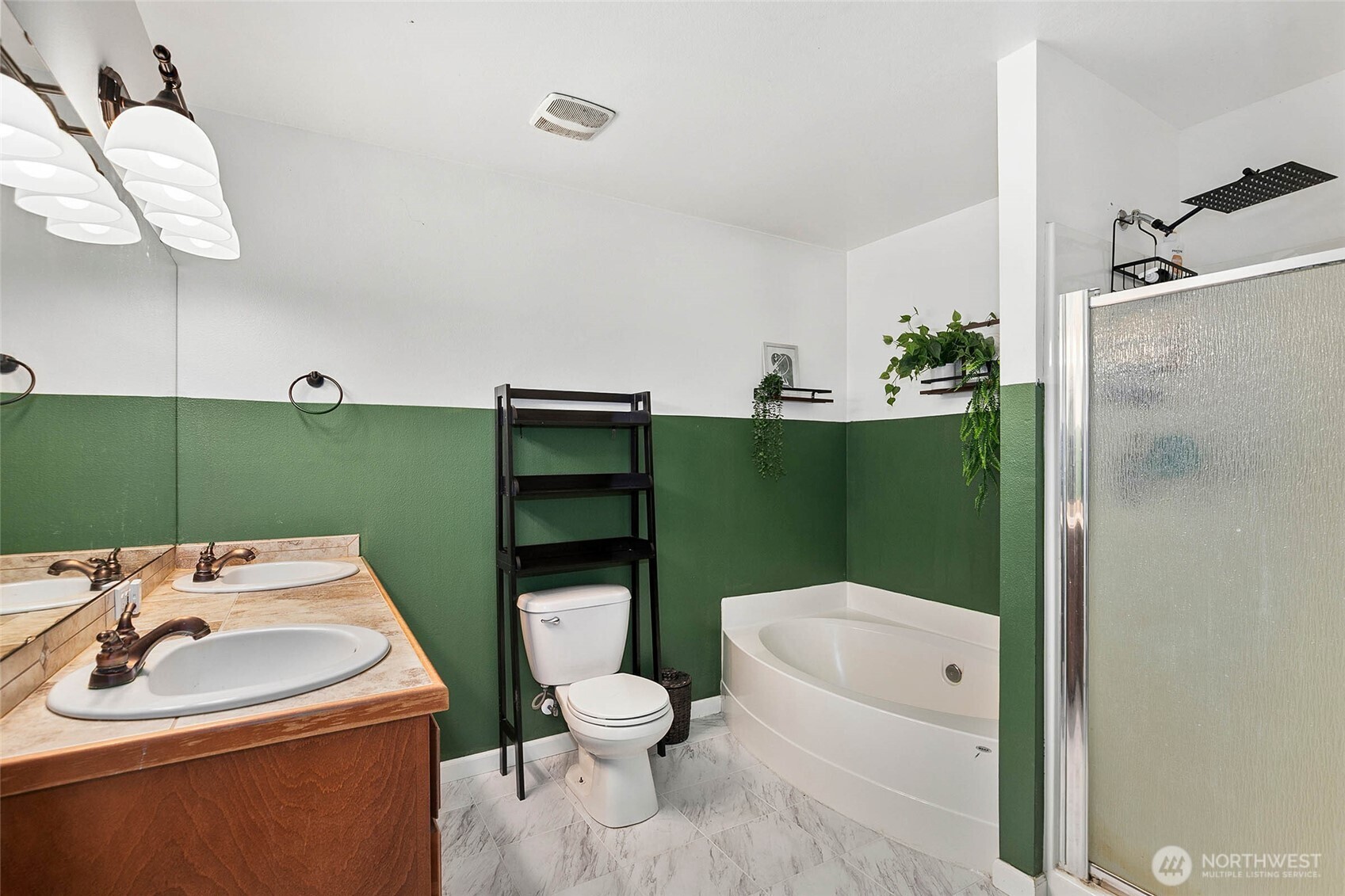 9225 195th Street Ct Property Photo 17