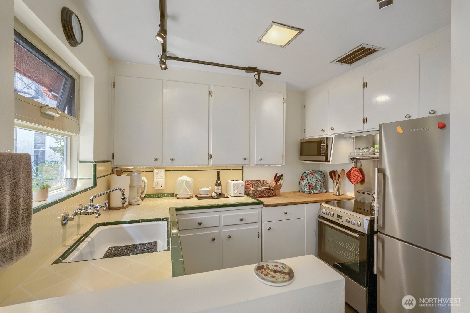 503 B E Harrison Street Property Photo 18