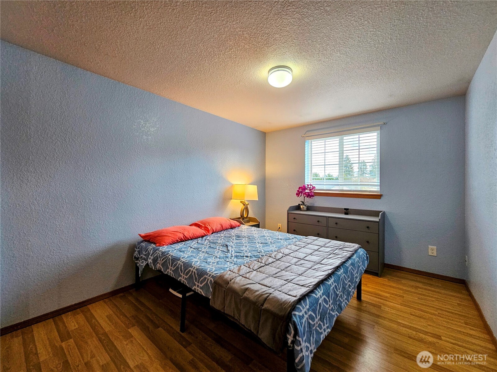 20414 2nd Avenue Property Photo 17