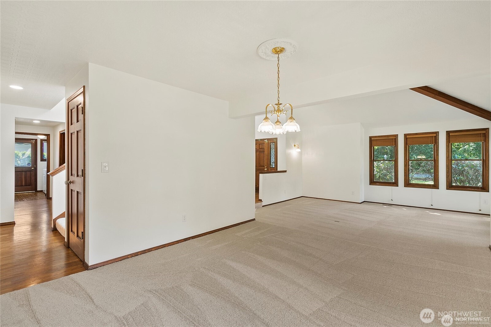 32424 58th Avenue Property Photo 6