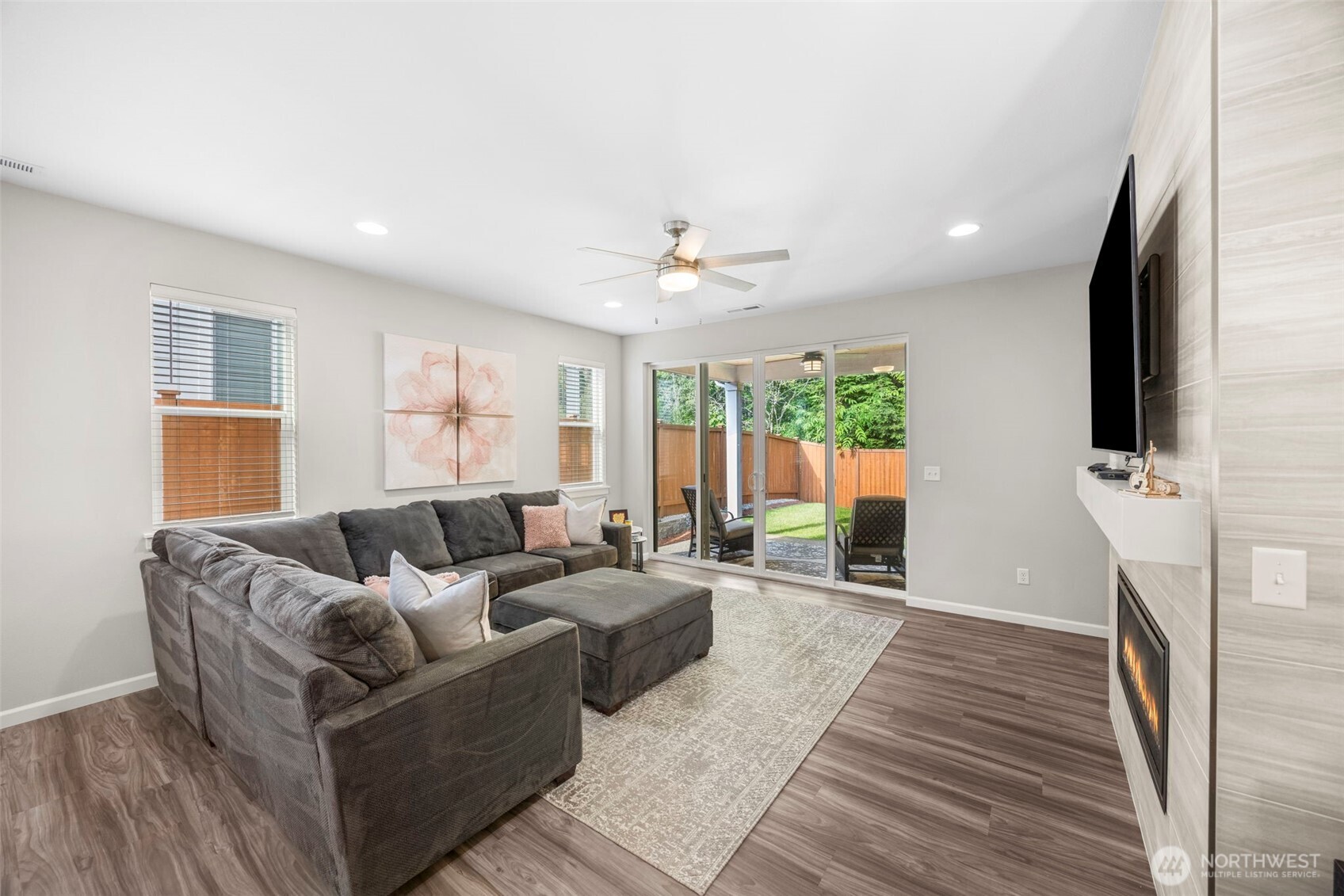 6684 Skipper Lane Property Photo 16