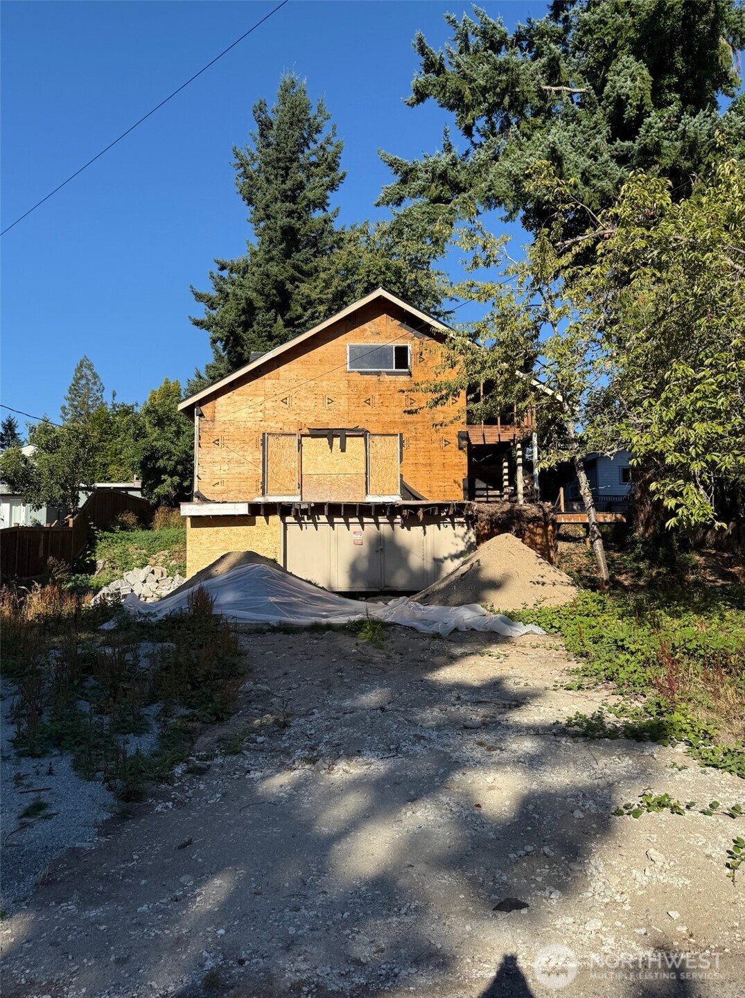 18011 4th Avenue Property Photo 1