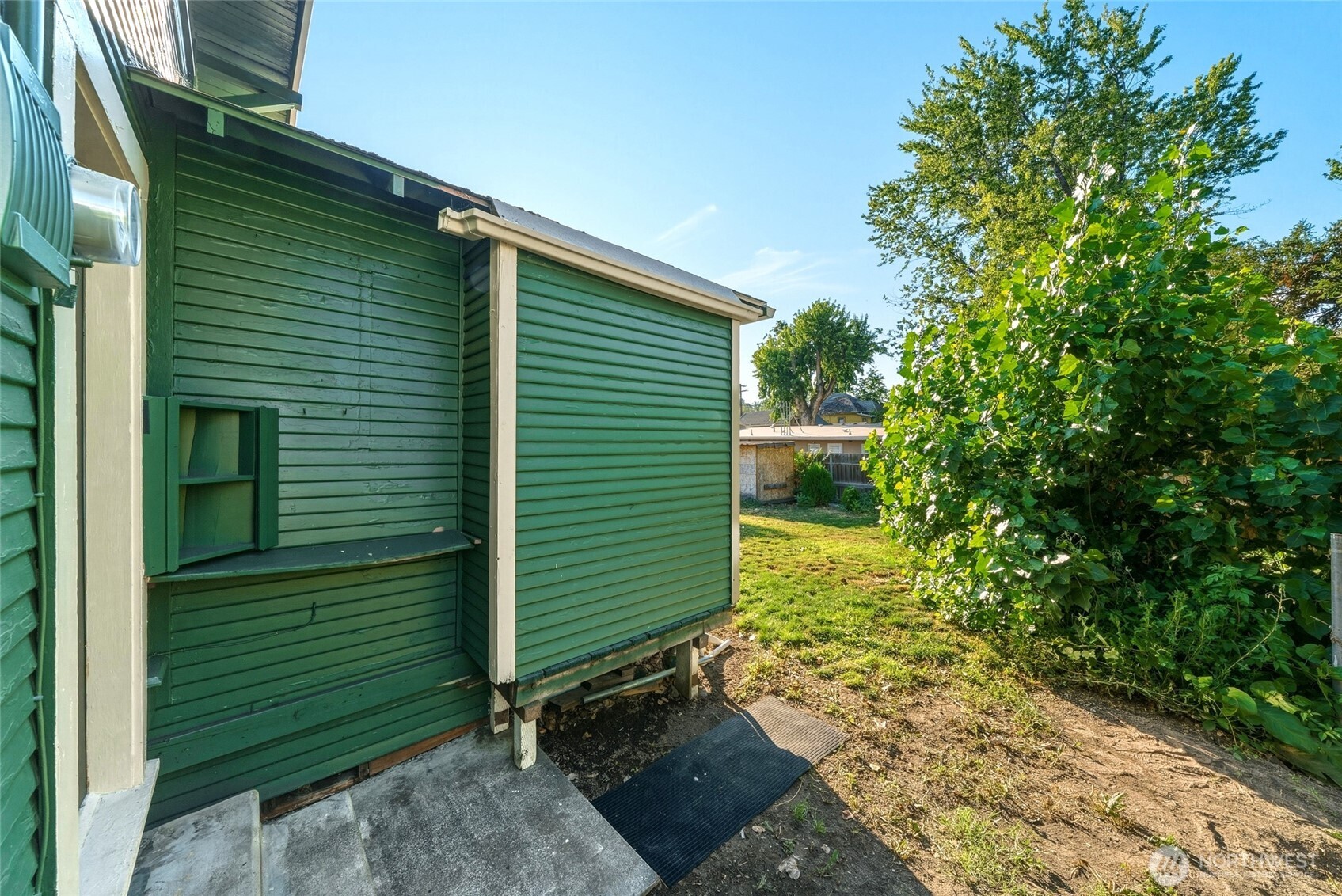 15 Whitman Street Property Photo 24
