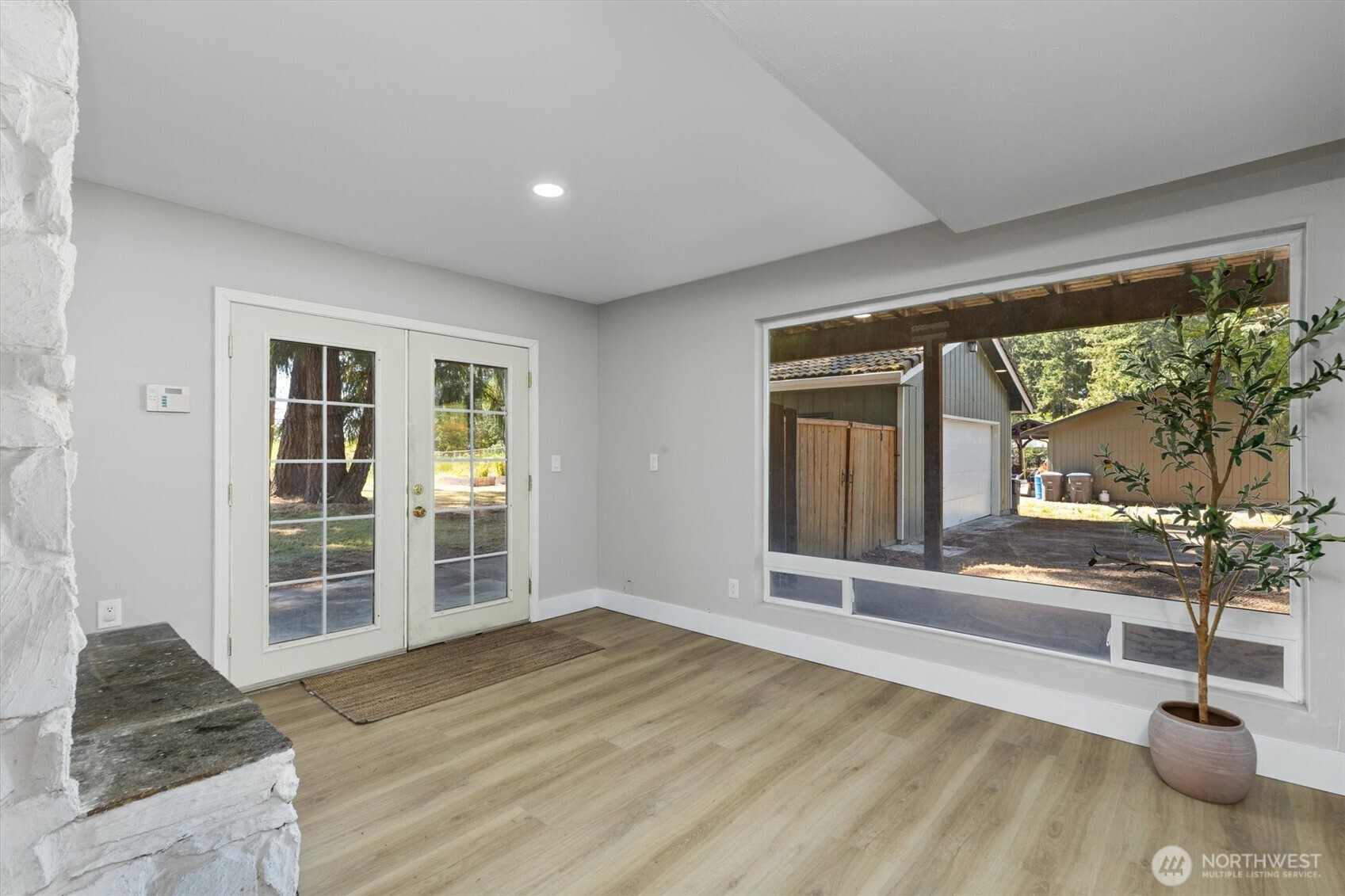 131 E Channel Drive Property Photo 30