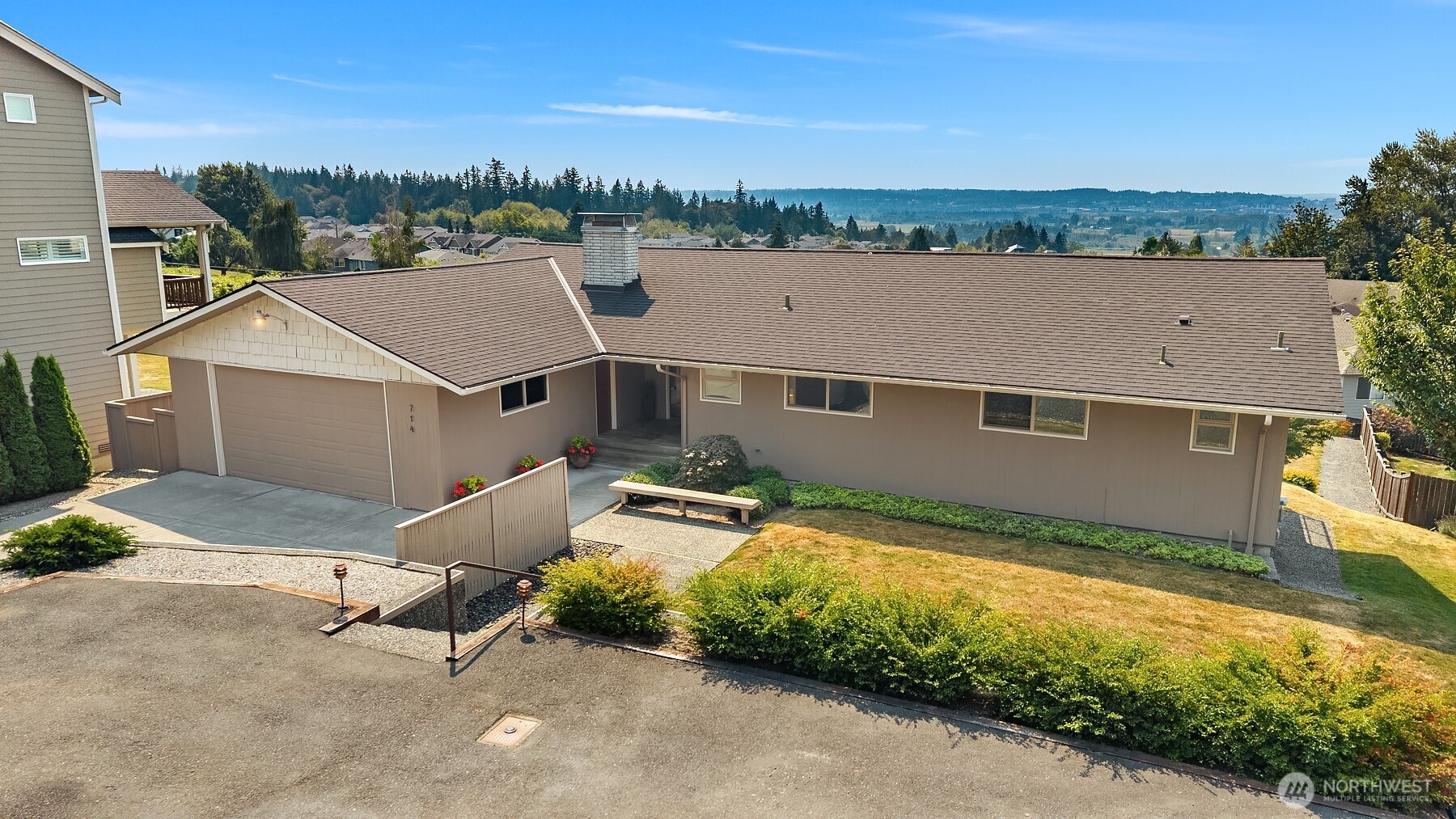 714 79th Avenue Property Photo 3