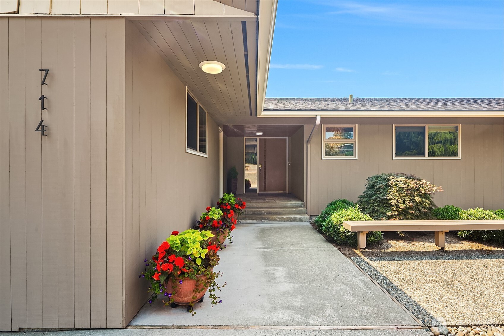 714 79th Avenue Property Photo 4