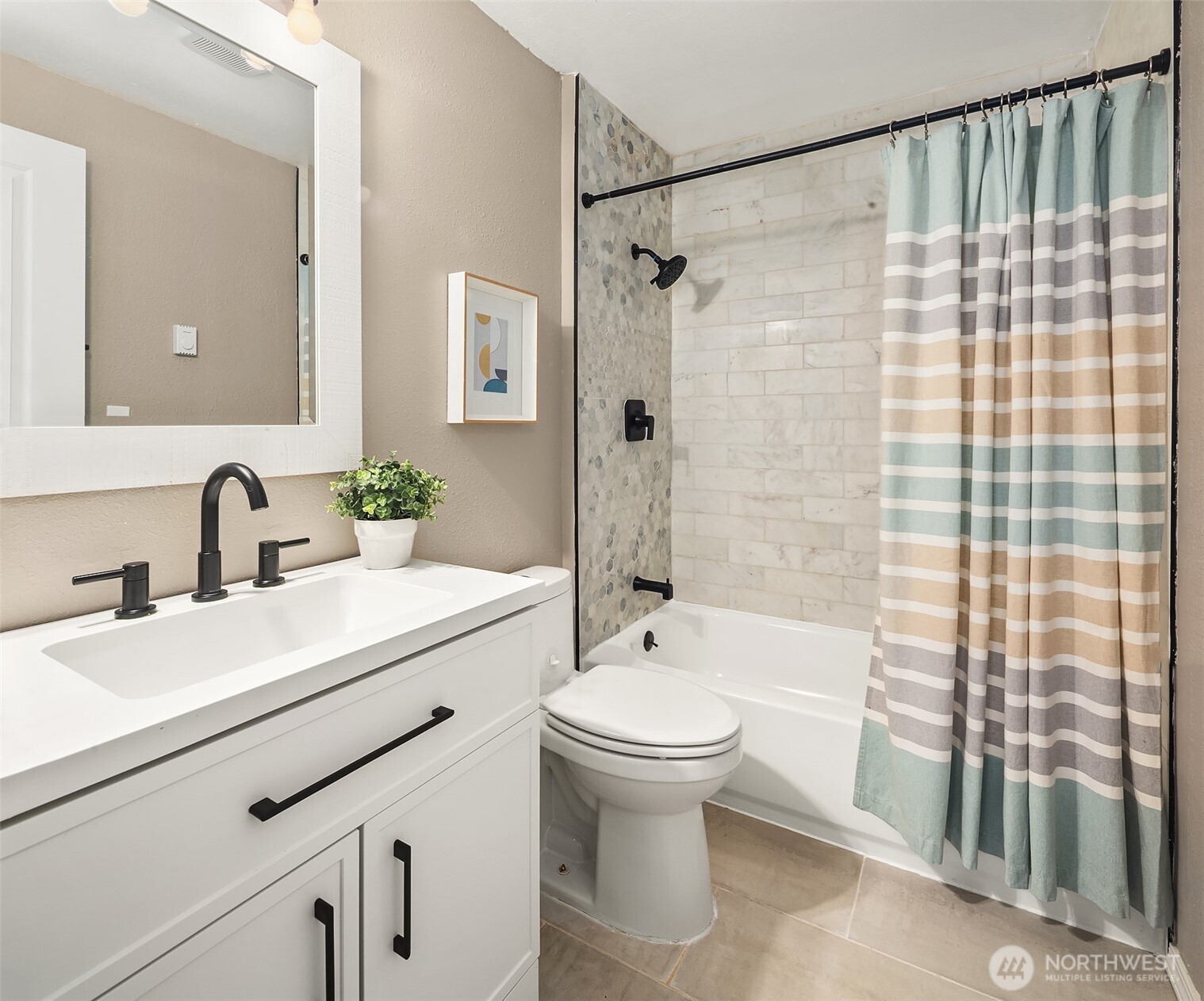 14333 165th Place Property Photo 17