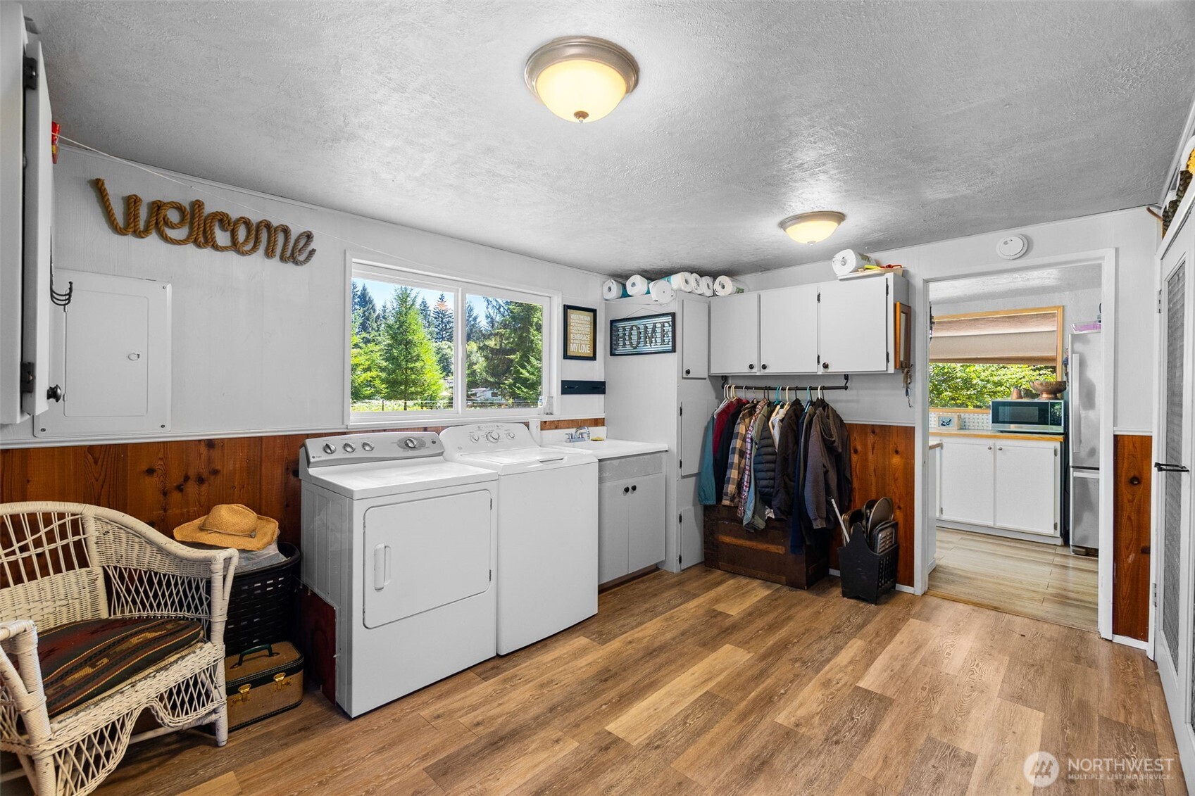 82 Chenois Valley Road Property Photo 12