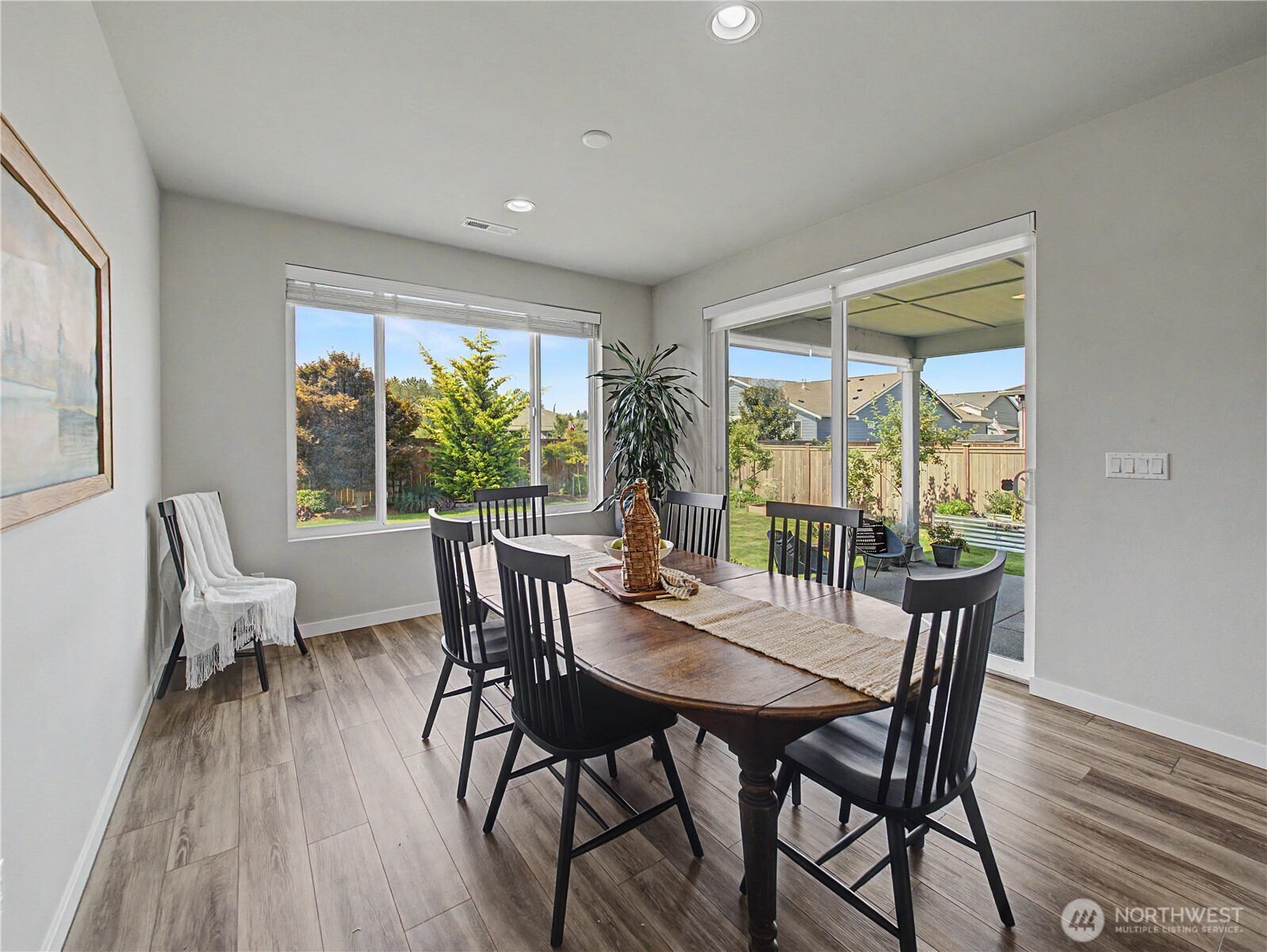 1346 Boyle Street Property Photo 13