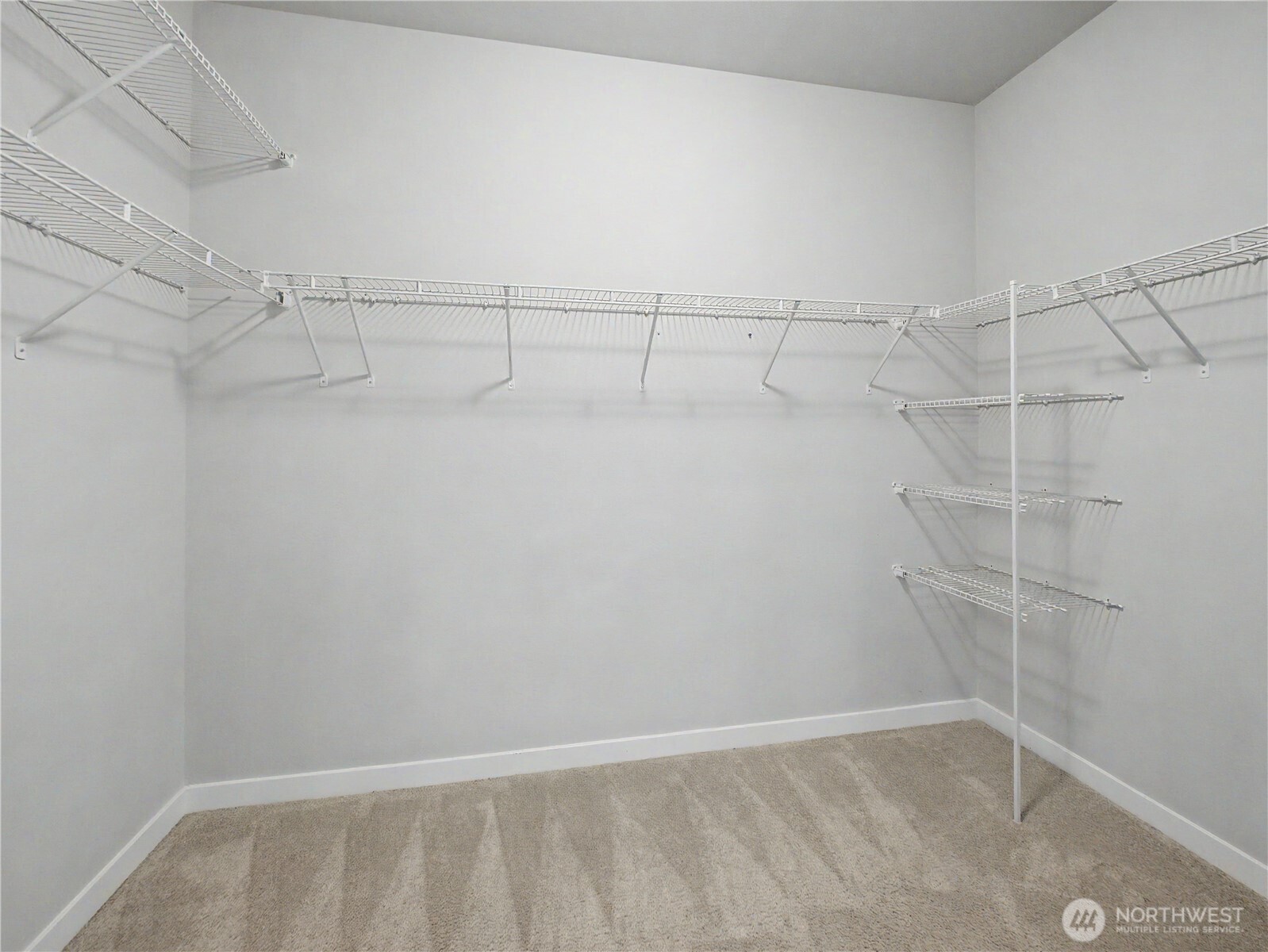 1346 Boyle Street Property Photo 18
