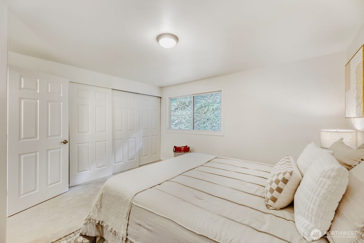 22906 Edmonds Way 10 Property Photo 16