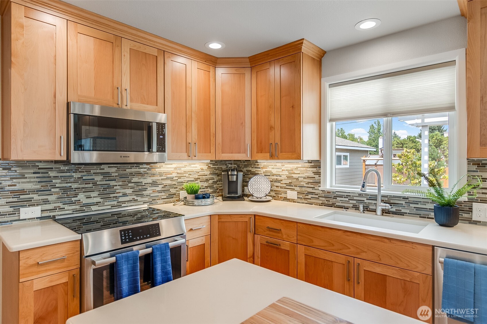 78 Whitten Street Property Photo 13