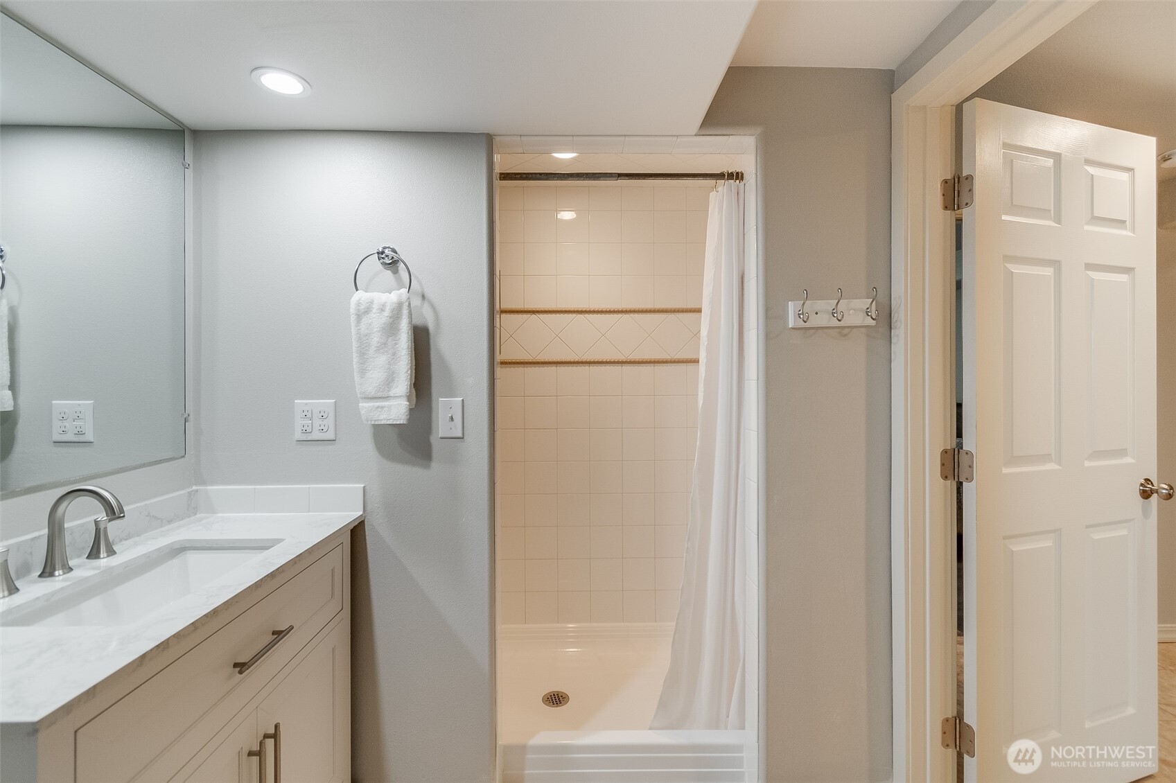 78 Whitten Street Property Photo 25