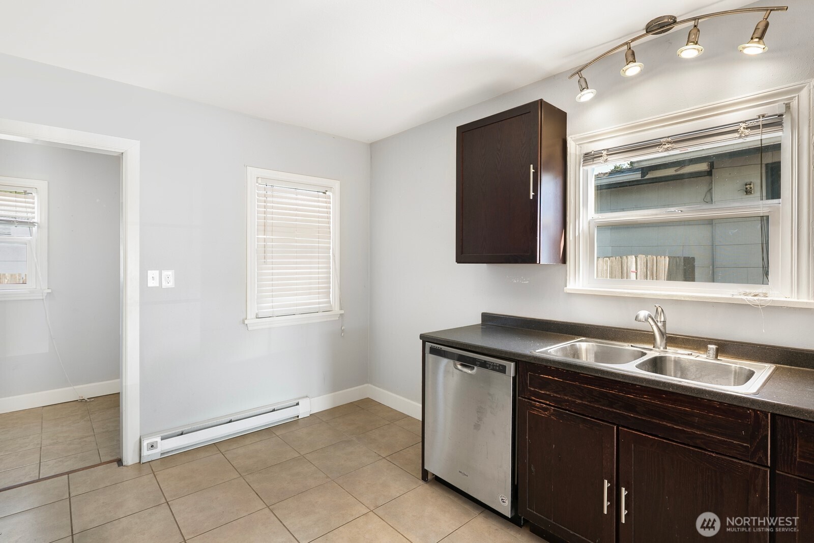 346 Pelly Avenue Property Photo 10