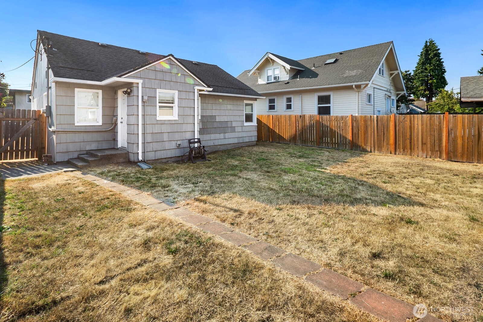 346 Pelly Avenue Property Photo 20