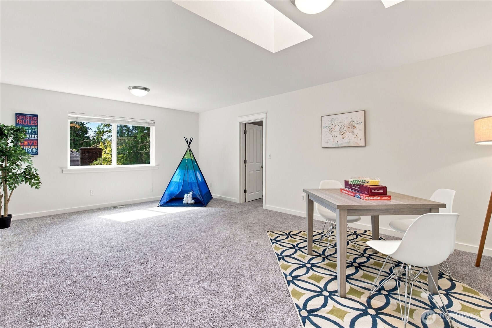 19028 37th Avenue Property Photo 32