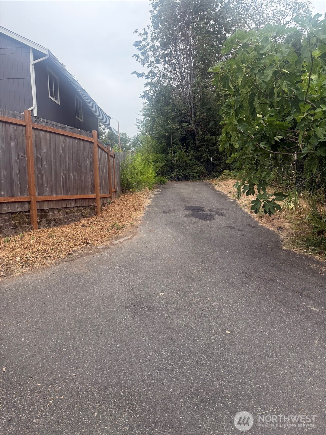 15122 S 42nd Ave Property Photo 6