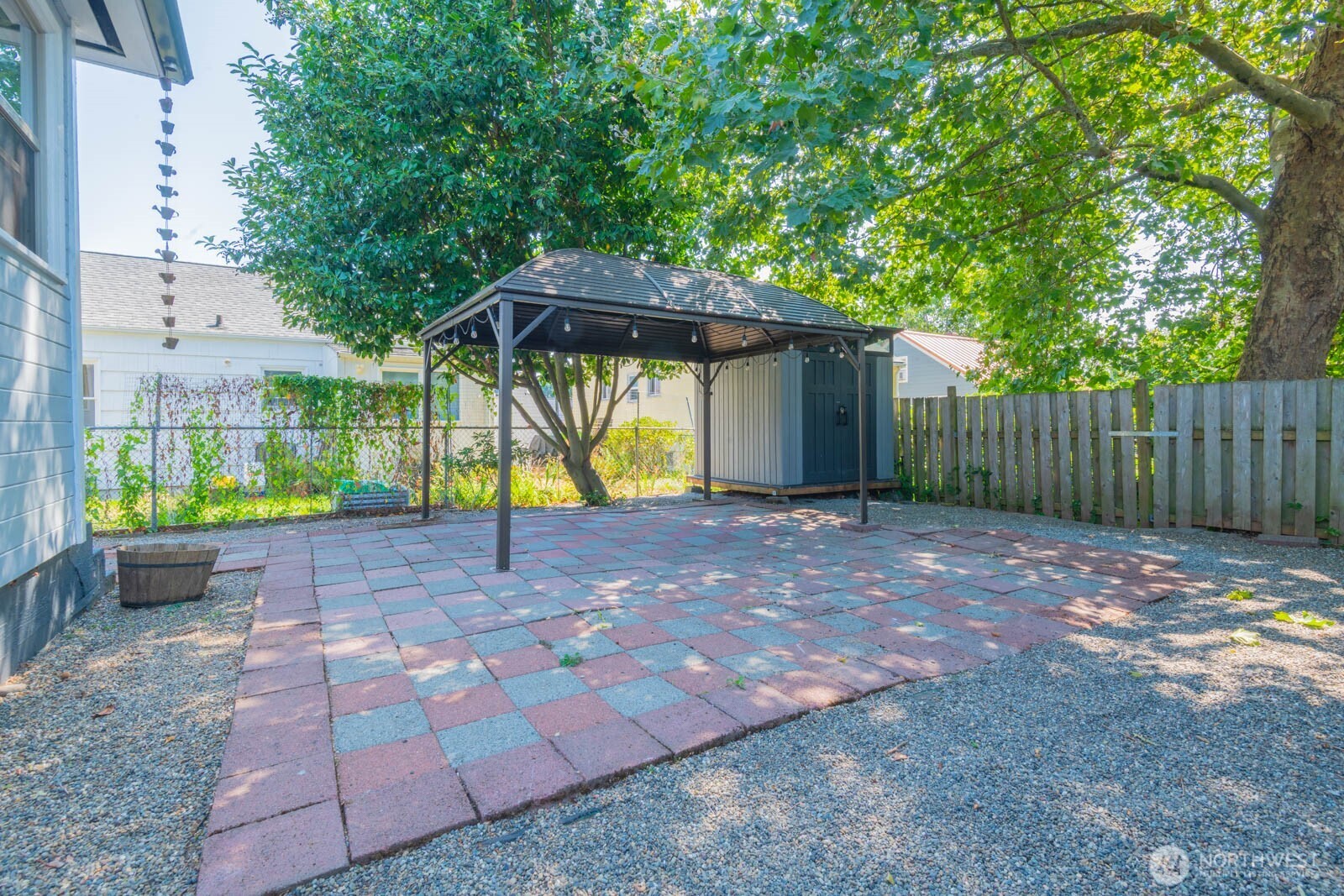 2007 9th Street Property Photo 6