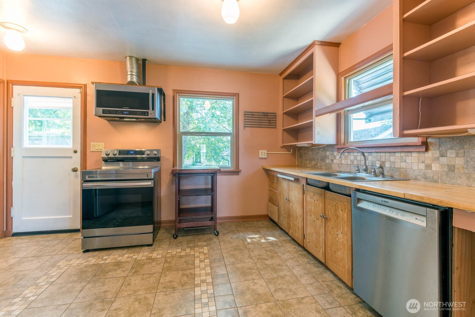 2007 9th Street Property Photo 8