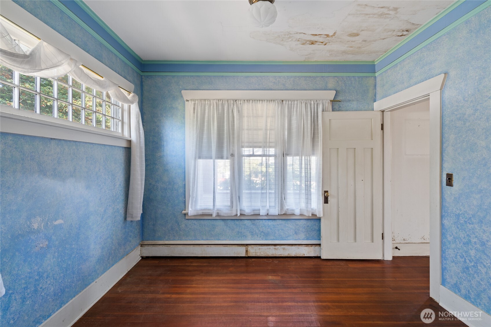 1811 9th Property Photo 18