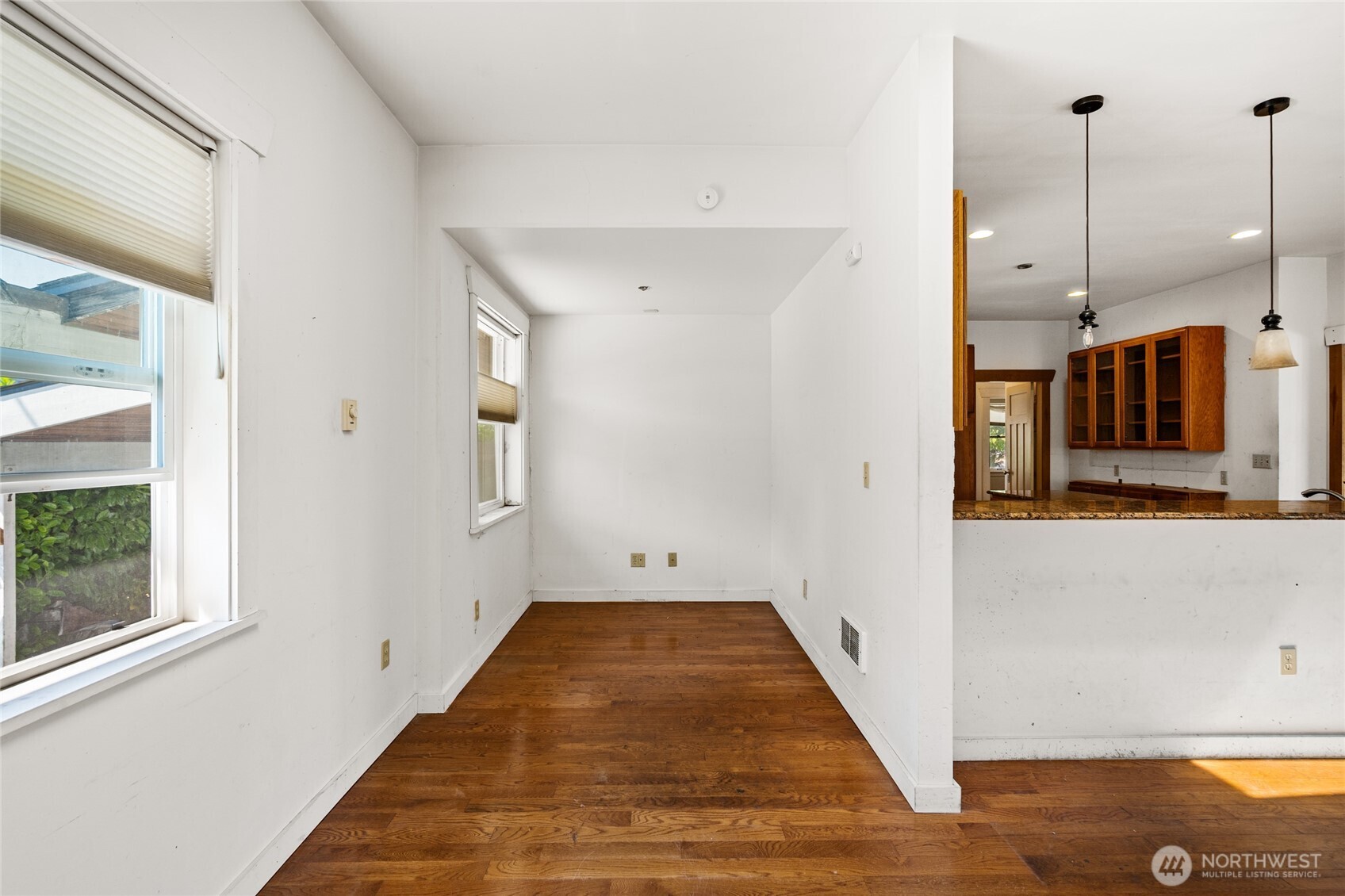 1811 9th Property Photo 27
