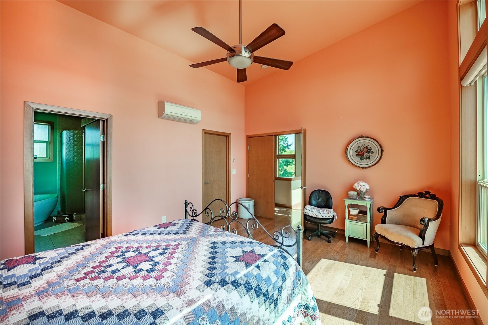8285 Sunset Street Property Photo 11